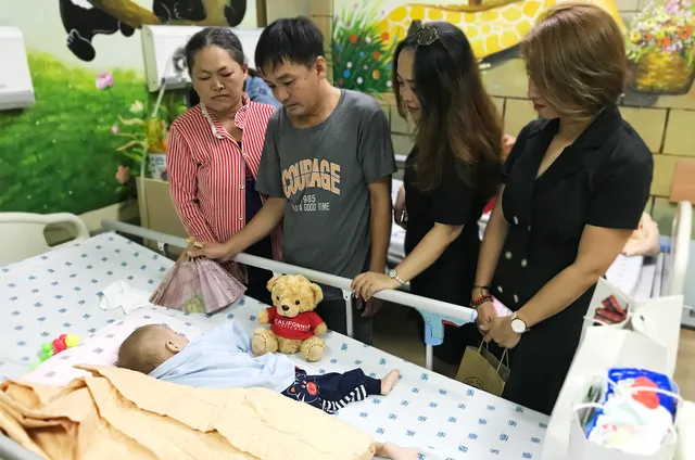 FLG Việt Nam tiếp tục hành trình kêu gọi hỗ trợ Nhịp tim Việt Nam - Ảnh 1.