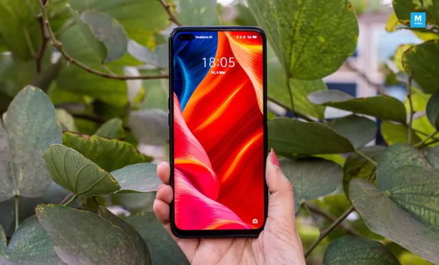 Cận cảnh Realme 6 Pro: Chip Snapdragon 720G, camera trước đục lỗ kép, sạc nhanh VOOC 4.0 - Ảnh 1.