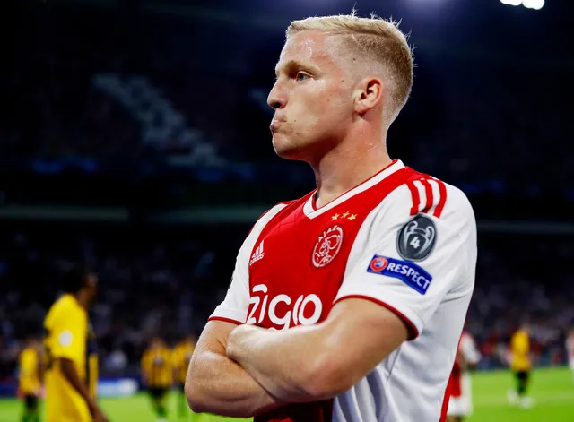 Donny-van-de-Beek Donny-van-de-Beek