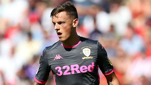 ben-white-leeds-united-2019-20_uq056u1h98ta1b9i6xozyi5bd ben-white-leeds-united-2019-20_uq056u1h98ta1b9i6xozyi5bd