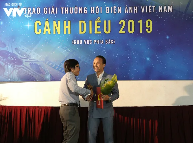 Nhìn lại những hình ảnh đáng nhớ tại lễ trao giải Cánh diều 2019 - Ảnh 8.