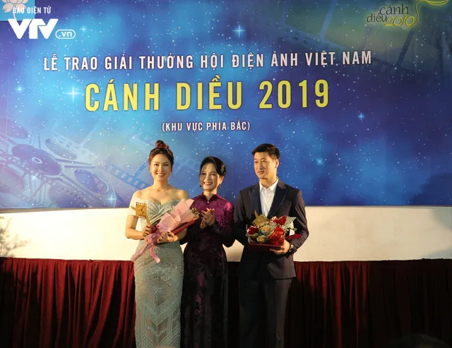 Nhìn lại những hình ảnh đáng nhớ tại lễ trao giải Cánh diều 2019 - Ảnh 13.