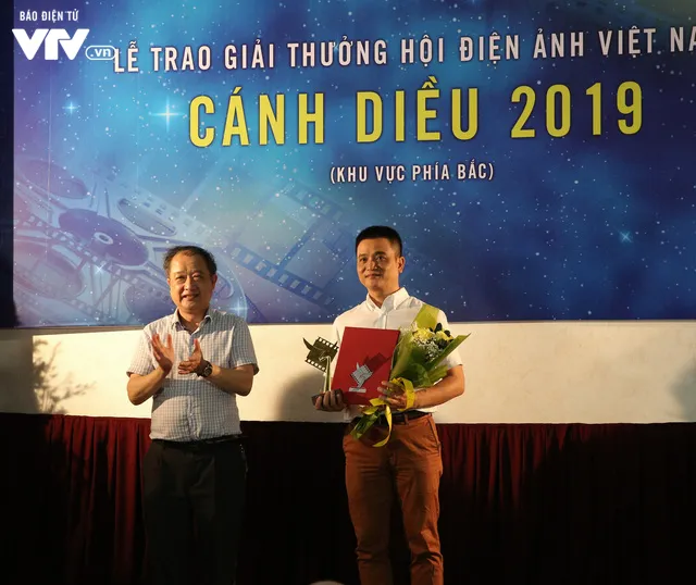 Nhìn lại những hình ảnh đáng nhớ tại lễ trao giải Cánh diều 2019 - Ảnh 18.