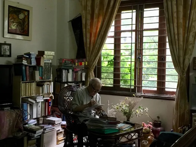 VTV Đặc biệt - Giữa những quê hương: Chuyện về những người lính da trắng của Bác Hồ - Ảnh 2. VTV Đặc biệt - Giữa những quê hương: Chuyện về những người lính da trắng của Bác Hồ - Ảnh 2.