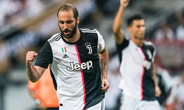 as-chuan-bi-don-higuain as-chuan-bi-don-higuain