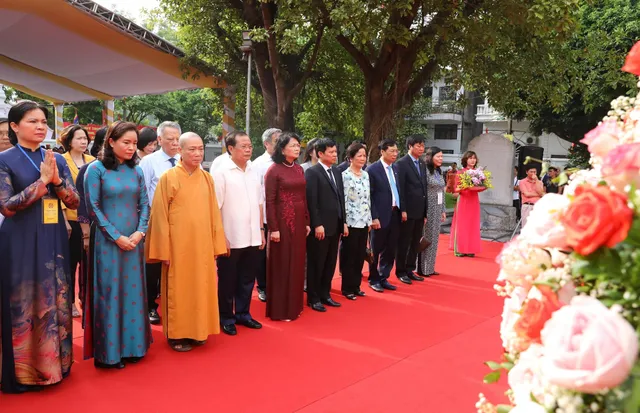 Hà Nội đón nhận Bằng xếp hạng Di tích Quốc gia đặc biệt  đền, chùa, đình Hai Bà Trưng - Ảnh 4.