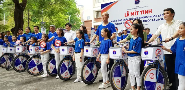 Chung tay đẩy lùi đại dịch thuốc lá, bảo vệ thế hệ trẻ khỏi khói thuốc - Ảnh 8. Chung tay đẩy lùi đại dịch thuốc lá, bảo vệ thế hệ trẻ khỏi khói thuốc - Ảnh 8.