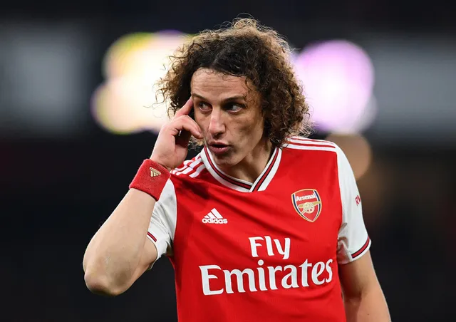 arsenal-xu-dep-david-luiz-toc-bien-ra-di-1 arsenal-xu-dep-david-luiz-toc-bien-ra-di-1