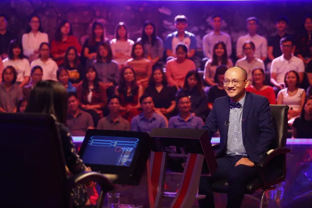 Sau 15 năm, Ai là triệu phú lần đầu xuất hiện những “nhà thông thái” - Ảnh 2. Sau 15 năm, Ai là triệu phú lần đầu xuất hiện những “nhà thông thái” - Ảnh 2.