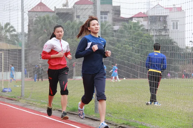Hàng nghìn VĐV thuộc các Trung tâm HLTT Quốc gia trở lại tập luyện sôi động - Ảnh 1.
