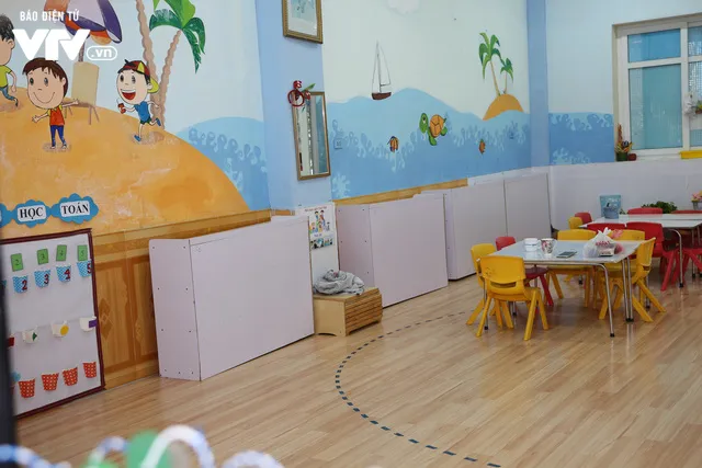 Cô giáo mầm non dùng vòi cứu hỏa làm sạch trường đón học sinh trở lại sau giãn cách xã hội - Ảnh 21. Cô giáo mầm non dùng vòi cứu hỏa làm sạch trường đón học sinh trở lại sau giãn cách xã hội - Ảnh 21.