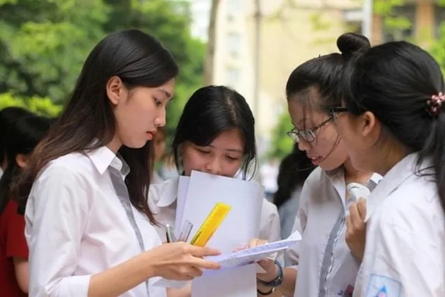 Sinh viên sư phạm được hỗ trợ cao hơn lương giáo viên vừa tốt nghiệp đại học - Ảnh 1. Sinh viên sư phạm được hỗ trợ cao hơn lương giáo viên vừa tốt nghiệp đại học - Ảnh 1.