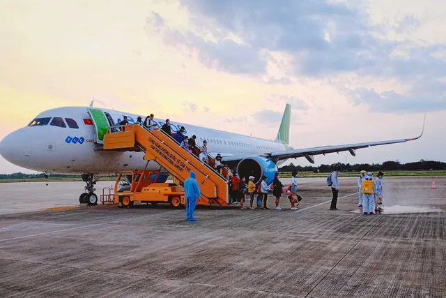 
On 15 June, Bamboo Airways operated a special flight bring more than 200 stranded Vietnamese in Kuwait, Egypt and Qatar back to Vietnam
