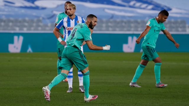 Sociedad 1-2 Real Madrid: Thắng nghẹt thở, Real đòi ngôi đầu từ tay Barcelona - Ảnh 4.