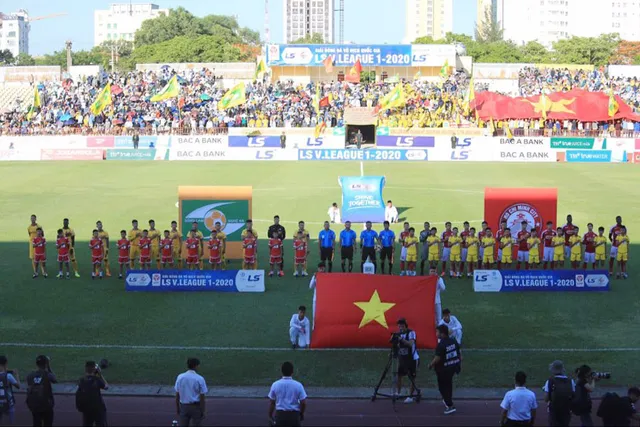 Sông Lam Nghệ An 1-3 CLB TP Hồ Chí Minh: Những khoảnh khắc trong ngày Công Phượng ghi bàn tại sân Vinh - Ảnh 1.