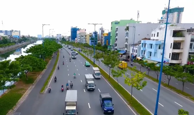 Bánh mì thanh long, ứng dụng điều khiển đèn giao thông... - những thành quả của tinh thần thi đua yêu nước - Ảnh 2.