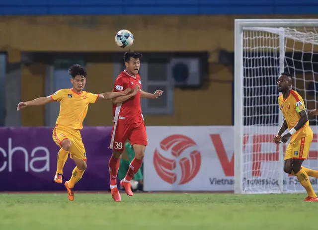 Chùm ảnh: CLB Viettel thua CLB Thanh Hóa ngay tại Hàng Đẫy (Vòng 6 V.League 2020) - Ảnh 5.