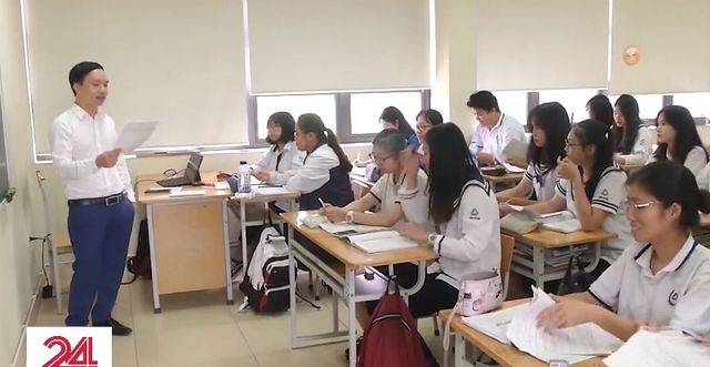 Đưa dạy thêm, học thêm thành dịch vụ kinh doanh: Cần quản lý để tránh biến tướng? - Ảnh 1.