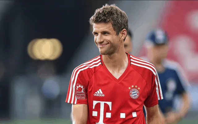 Thomas Muller giới thiệu sách về bóng đá - Ảnh 1.