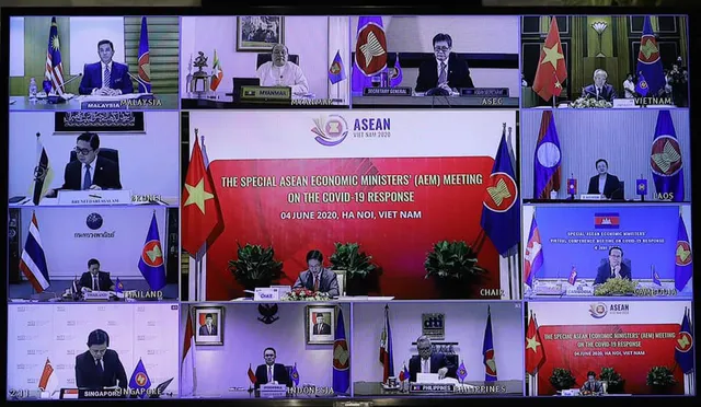 Hội nghị Bộ trưởng Kinh tế ASEAN: Tăng cường hợp tác kinh tế, kết nối chuỗi cung ứng đối phó dịch COVID-19 - Ảnh 1.