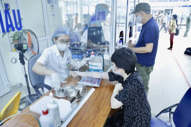 Bệnh viện tăng cường chống nóng cho bệnh nhân - Ảnh 2. Bệnh viện tăng cường chống nóng cho bệnh nhân - Ảnh 2.