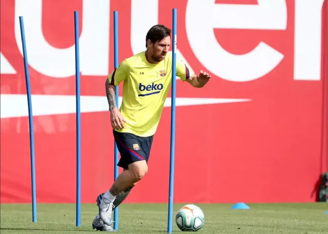 Barcelona xác nhận Messi gặp chấn thương - Ảnh 1. Barcelona xác nhận Messi gặp chấn thương - Ảnh 1.