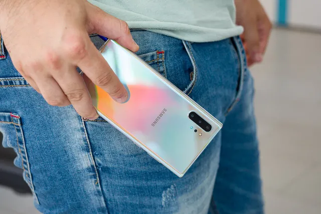 Galaxy Note 10+ còn đủ thiện chiến và đáng mua khi Note 20 sắp ra mắt? - Ảnh 1.