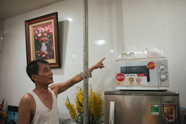 Khó tin: Nhà chống nạng giữa Thủ đô - Ảnh 16. Khó tin: Nhà chống nạng giữa Thủ đô - Ảnh 16.