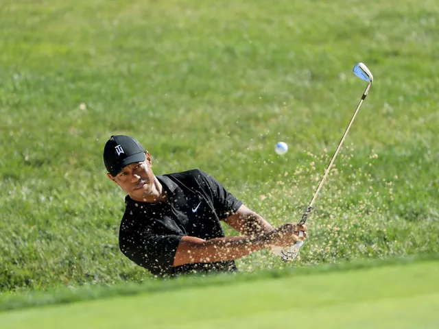 The Memorial Tournament: Tony Finau dẫn đầu sau ngày thi đấu đầu tiên - Ảnh 2.