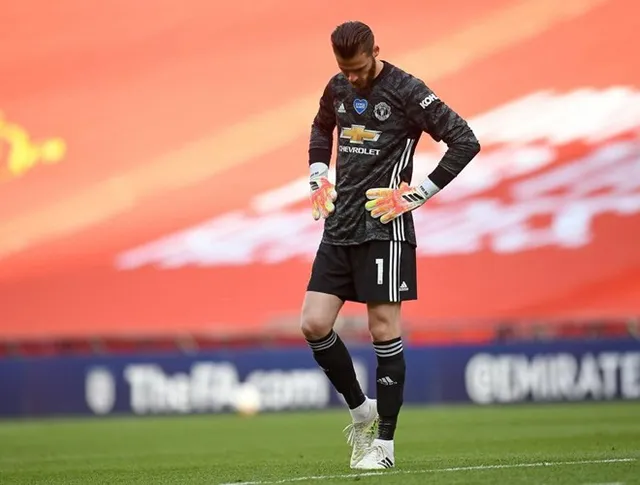 De Gea nhận chỉ trích nặng nề sau sai lầm trong trận thua của Manchester United - Ảnh 4.