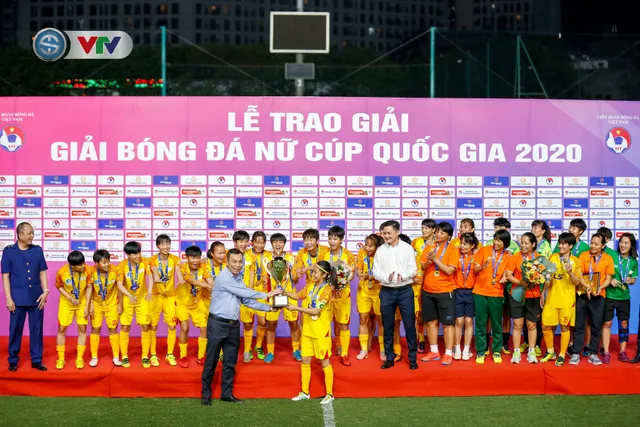 Các danh hiệu cá nhân và tập thể trong Lễ trao giải bóng đá Nữ Cúp Quốc gia 2020 - Ảnh 7.