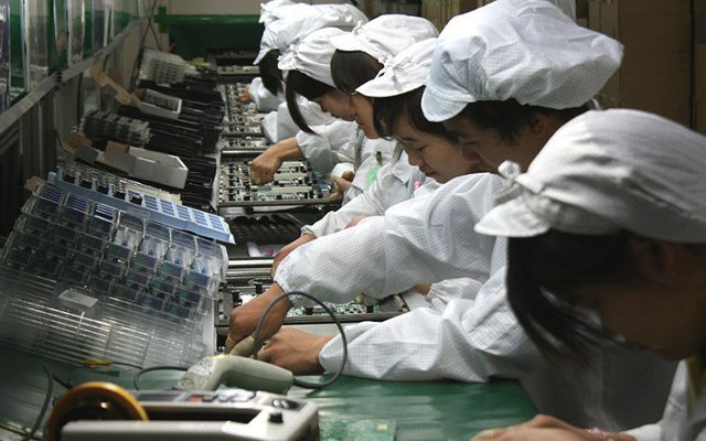 Hoạt động của Foxconn tại Ấn Độ bị gián đoạn do căng thẳng Trung - Ấn - Ảnh 1.