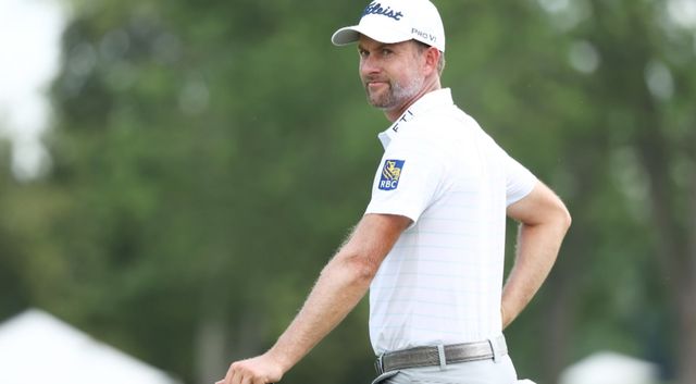 Vòng 2 giải golf Rocket Mortgage Classic: Chris Kirk và Webb Simpson chia sẻ ngôi đầu - Ảnh 3.