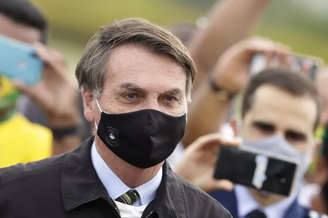 Tổng thống Brazil Jair Bolsonaro nhiễm COVID-19 - Ảnh 1.