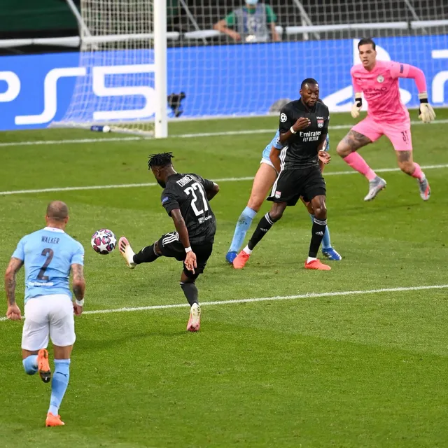 Man City gục ngã trước Lyon tại tứ kết Champions League - Ảnh 3. Man City gục ngã trước Lyon tại tứ kết Champions League - Ảnh 3.