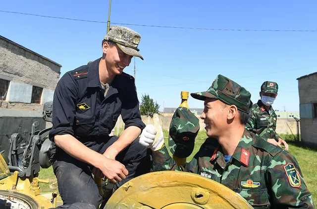Ngắm chiến mã dũng mãnh T-72B3 của tuyển Xe tăng QĐND Việt Nam sắp xung trận - Ảnh 8. Ngắm chiến mã dũng mãnh T-72B3 của tuyển Xe tăng QĐND Việt Nam sắp xung trận - Ảnh 8.