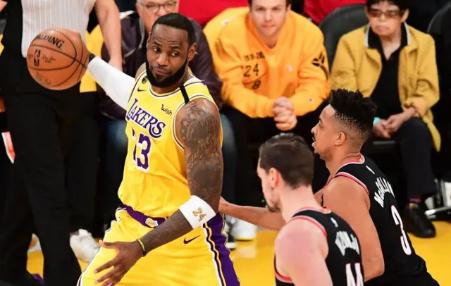 Lebron James thừa nhận khó khăn tại NBA Playoffs 2020 - Ảnh 1.