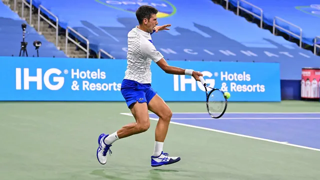 Cincinnati mở rộng 2020: Djokovic vất vả vượt qua vòng 2 - Ảnh 2.