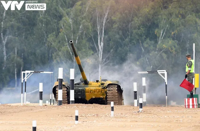 Ảnh: Đội tuyển Xe tăng QĐND Việt Nam giành ngôi nhì bảng ở Army Games 2020 - Ảnh 4. Ảnh: Đội tuyển Xe tăng QĐND Việt Nam giành ngôi nhì bảng ở Army Games 2020 - Ảnh 4.