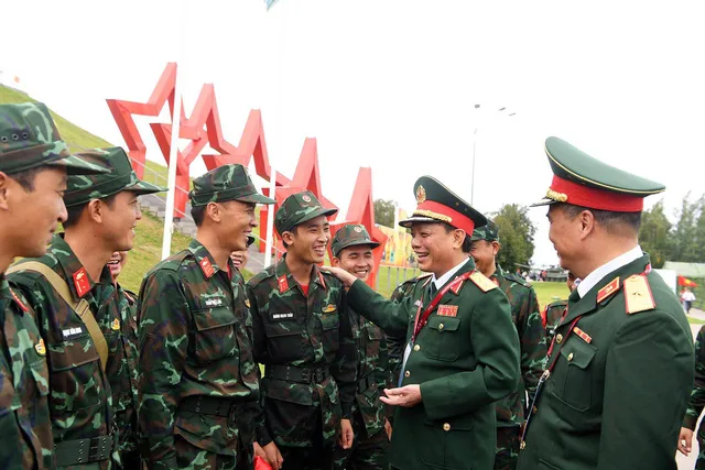 Ảnh: Đội tuyển Xe tăng QĐND Việt Nam giành ngôi nhì bảng ở Army Games 2020 - Ảnh 12. Ảnh: Đội tuyển Xe tăng QĐND Việt Nam giành ngôi nhì bảng ở Army Games 2020 - Ảnh 12.