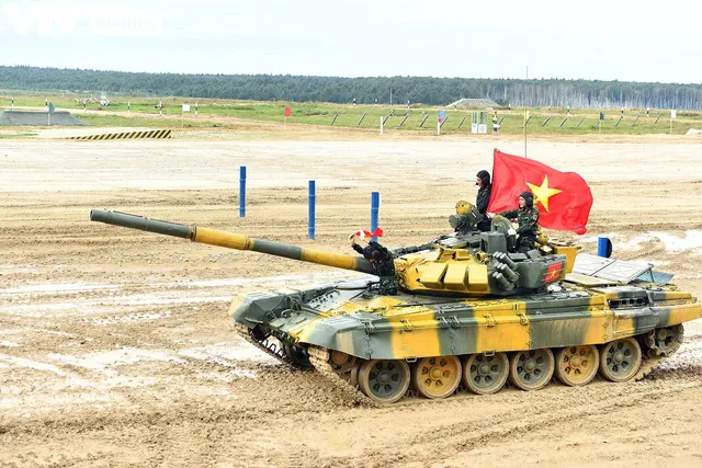 Ảnh: Đội tuyển Xe tăng QĐND Việt Nam giành ngôi nhì bảng ở Army Games 2020 - Ảnh 6. Ảnh: Đội tuyển Xe tăng QĐND Việt Nam giành ngôi nhì bảng ở Army Games 2020 - Ảnh 6.