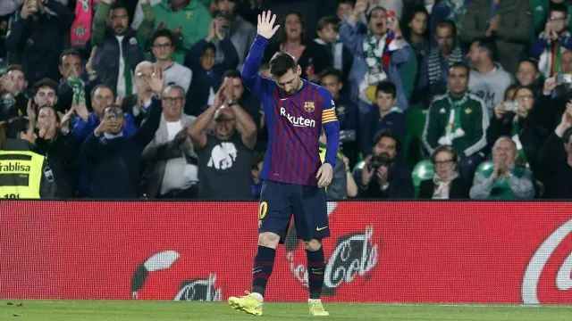 Chủ tịch Barcelona sẵn sàng từ chức để giữ chân Messi - Ảnh 1.