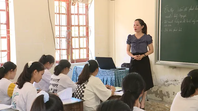 Tổ chức thi tốt nghiệp THPT không chỉ để đúng luật - Ảnh 5. Tổ chức thi tốt nghiệp THPT không chỉ để đúng luật - Ảnh 5.