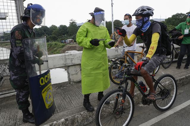 Hơn 18,6 triệu người mắc COVID-19 trên toàn cầu, Brazil vượt Mỹ về số ca nhiễm mới - Ảnh 3.