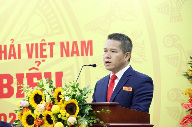 Phát huy nguồn lực, đẩy mạnh đổi mới sáng tạo giữ vững vị trí hàng đầu trong ngành hàng hải Việt Nam - Ảnh 1.