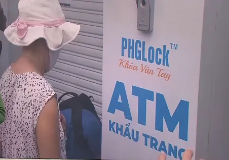 ATM khẩu trang miễn phí tại TP.HCM