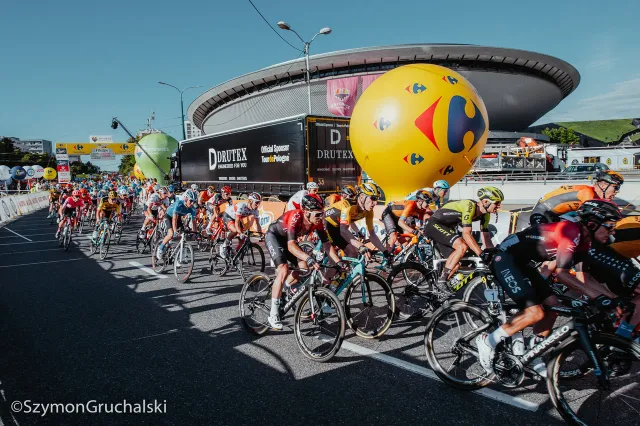 Tai nạn nghiêm trọng tại Tour de Pologne 2020 - Ảnh 2.