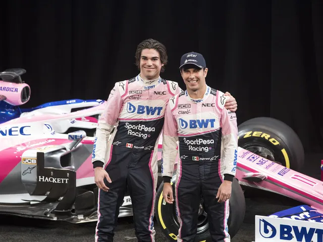 Sergio Perez … chặn đường tới Aston Martin của Sebastian Vettel? - Ảnh 2. Sergio Perez … chặn đường tới Aston Martin của Sebastian Vettel? - Ảnh 2.