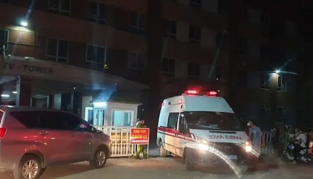 Hà Nội phong tỏa tòa nhà có bệnh nhân mắc COVID-19 số 785 - Ảnh 8. Hà Nội phong tỏa tòa nhà có bệnh nhân mắc COVID-19 số 785 - Ảnh 8.