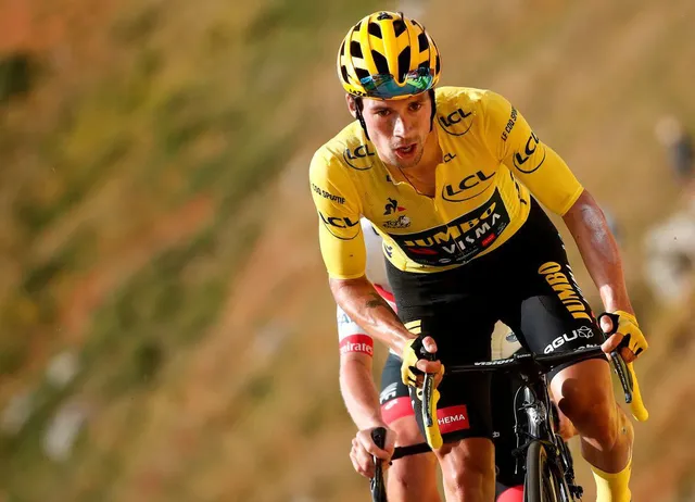 Tour de France: Daniel Martinez giành chiến thắng chặng 13 - Ảnh 2.